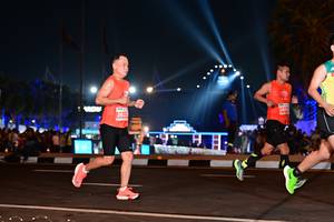 BIB: 2621, 
                            <button type="button" onclick="openModal(15063622)" class="btn btn-primary btn-sm float-right btn-popup" data-toggle="modal" data-target=".modal-high-quality">
                        <i class="fas fa-shopping-cart"></i> Add to Cart
                    </button>
                                            <button type="button" onclick="isThisMe(15063622, true)" class="btn btn-success btn-sm float-right btn-popup btn-isme hidden" data-toggle="tooltip" data-placement="bottom" title="นี่คือรูปของคุณใช่ไหม คลิกที่นี่เพื่อเอาเข้าอัลบั้ม">
                        <i class="fas fa-plus"></i> Add to album
                    </button>
                    <button type="button" onclick="isThisMe(15063622, false)" class="btn btn-warning btn-sm float-right btn-popup btn-isnotme hidden">
                        <i class="fas fa-ban"></i> Remove from album
                    </button>